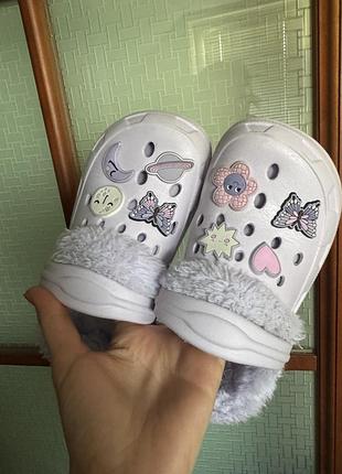 Теплые кроксы crocs next