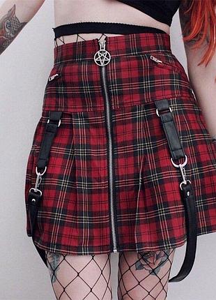 Killstar мини юбка красная в клетку в клеточку тартан с лямками школьная готик готичная