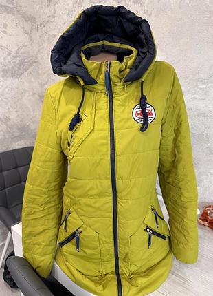 Куртка жіноча демісезонна гірчична куртка женская горчичная деми