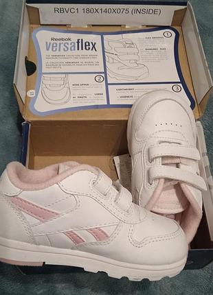 Дитячі кросівки reebok versaflex