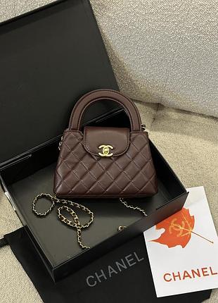 Шкіряна та лакована сумка з верхньою ручкою в прострочці kelly ch