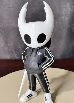 Фігурка «лицар hollow knight у стилі adidas зі списом», pla, 14×5×4 см