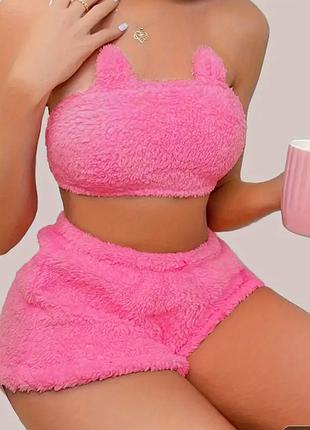 Стильная женская пижама оранжевого цвета