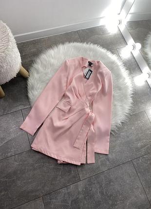 Новий гарний комбінезон