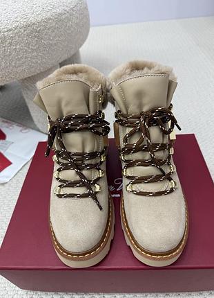 Ботинки женские зимние