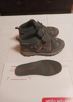 Ботинки кроссовки фирменные