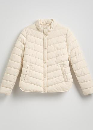 Стеганая кремовая куртка reserved