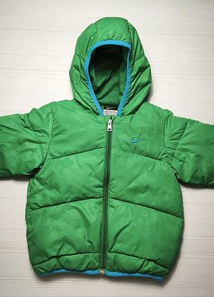 Теплая куртка на мальчика nike (размер 80-85)
