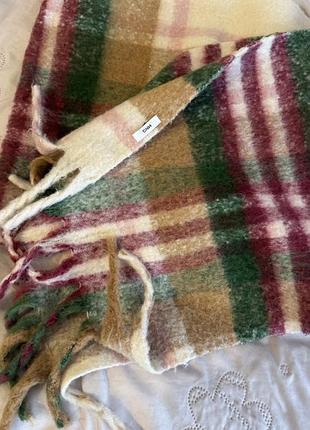 Терлий яскравий шарф