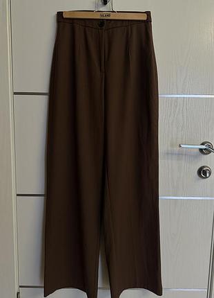 Трендові брюки berchka в шоколадному кольорі