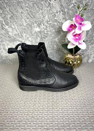 Dr. martens ботинки сапожки 39 размер женские кожаные черные