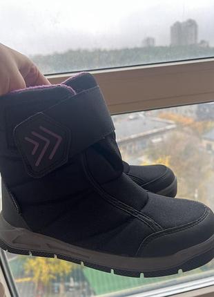 Теплі черевики для дівчинки pepperts 34р