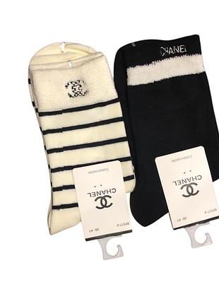 Жіночі шкарпетки високі