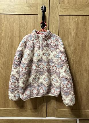 Дуже тепла кофта 8-9 рочків