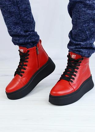 Демисезонные женские кеды а утолщенной подошве