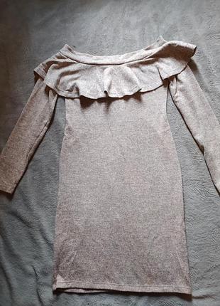 Женское платье