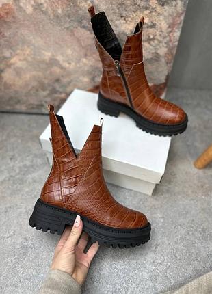 Руді коричневі черевики на масивній підошві колір на вибір