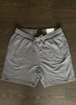 Чоловічі шорти hm