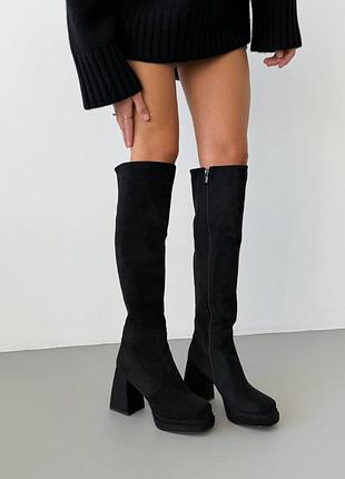 Удобные замшевые черные женские деми сапоги