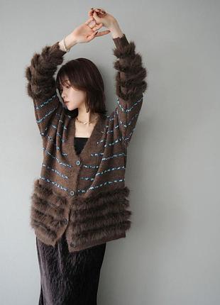 Стильний кардиган продовжений