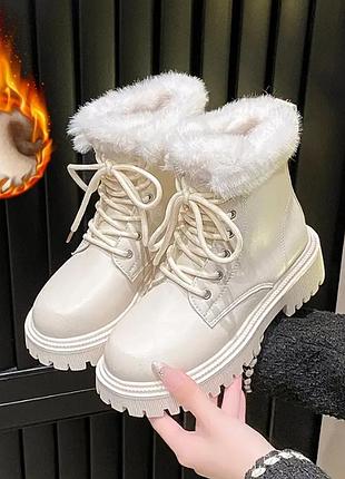 Жіночі зимові черевики з шнурівкою з штучним хутром. з м'якою устілкою, верх із синтетичного матеріалу