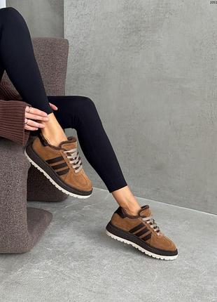 Стильні жіночі зимові кросівки тм -alex bens