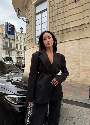 Женский классический пиджак оверсайз на подкладке базовый черный в стиле зара