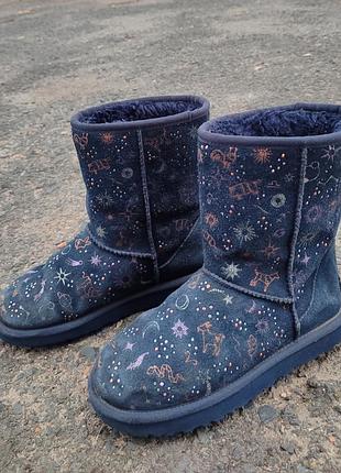 Гарні уггі ugg з принтом