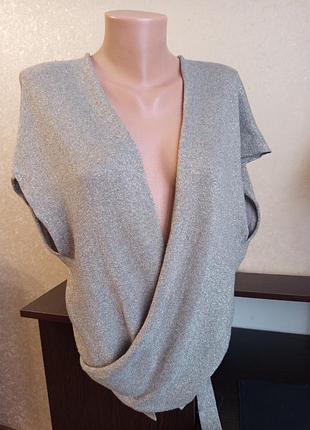 Фирменная стильная безрукавка,накидка с поясом на запах.