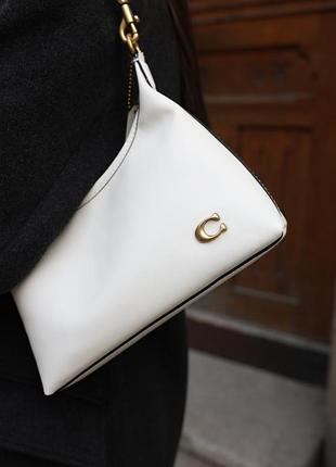 Жіноча шкіряна сумка coach juliet shoulder bag white smooth leather
