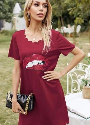 Shein. товар привезен из Англии. платье с губами из пайеток.