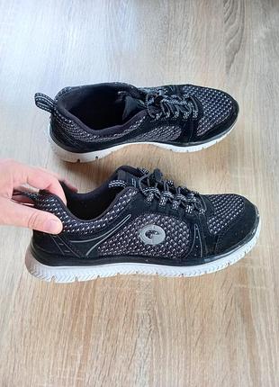 Кроссовки 38 размер