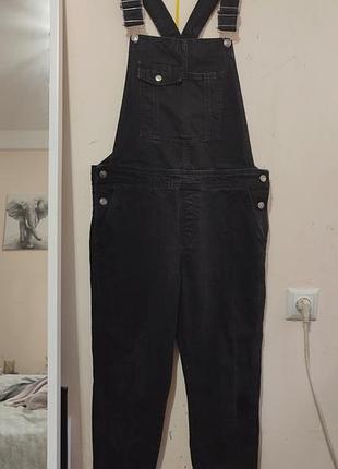 Комбинезон topshop,очень плотный, рост меньше 175см.