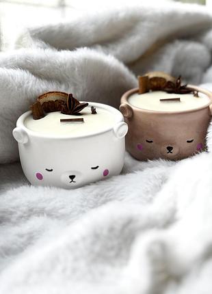 Свічка у гіпсовому кашпо