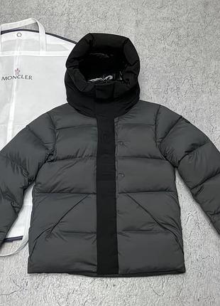 Куртка пуховик moncler