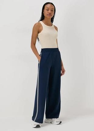 Широкие плотные брюки с лампасами matalan p xl