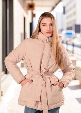 Куртка жіноча бежева єврозима з паском та капішоном
