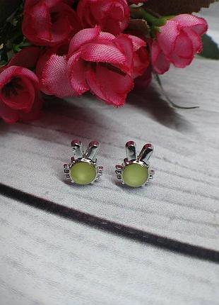 Сережки зайчики