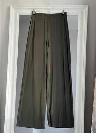 Шикарні палаццо кольору хакі на резинці