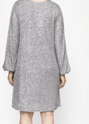 Серебрянное платье с пайетками, размер 50