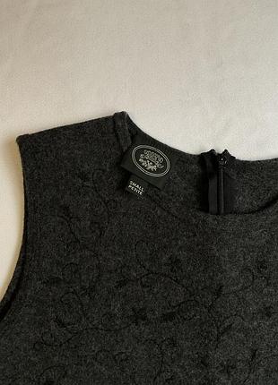 Жилет топ безрукавка від laura ashley вінтаж