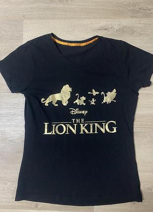 Жіноча футболка