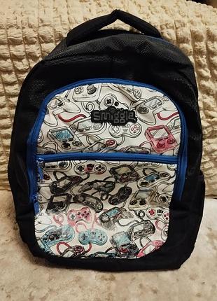Рюкзак smiggle.