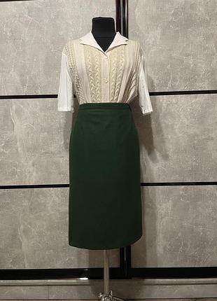 Спідниця міді смарагдового кольору 2000 роки європа
