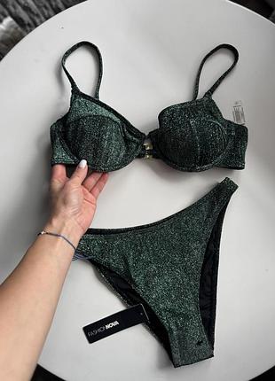 Роздільний зелений купальник з люрексом