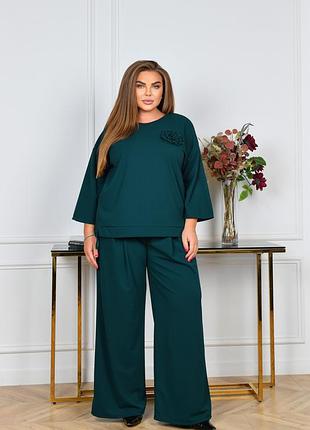 Стильный женский трикотажный брючный костюм с кофтой и брюками палаццо 52-66 зеленый