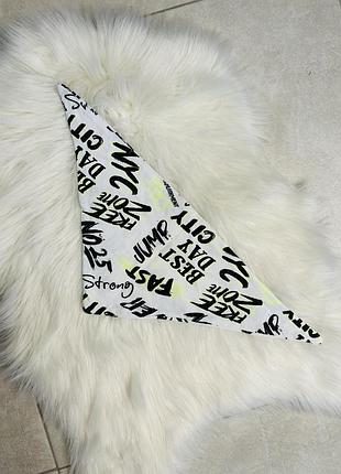 Дитяча бандана/ арафетка/ слюнявчик