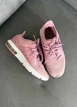 Кросівки nike