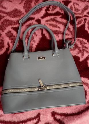 Сумка экозамша новая с ручками и через плечо есть ручка также