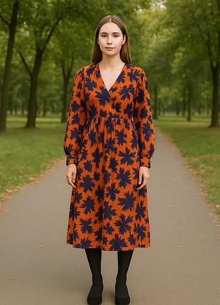 Жіноча сукня